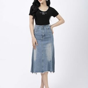 Áo cotton dáng ôm free size viền cổ phối màu in họa tiết chữ